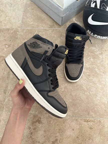 جردن 1 مید/jordan1 mid