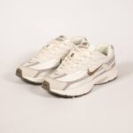 نایک اینتیتور/Nike initiator