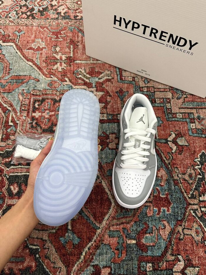 جردن وان لو طوسی سفید /Jordan 1 low wolf grey - تصویر 6