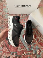 آن کلودرانر ۲ مشکی /On Cloudrunner 2 black