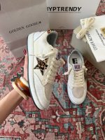 گلدن گوس/golden goose
