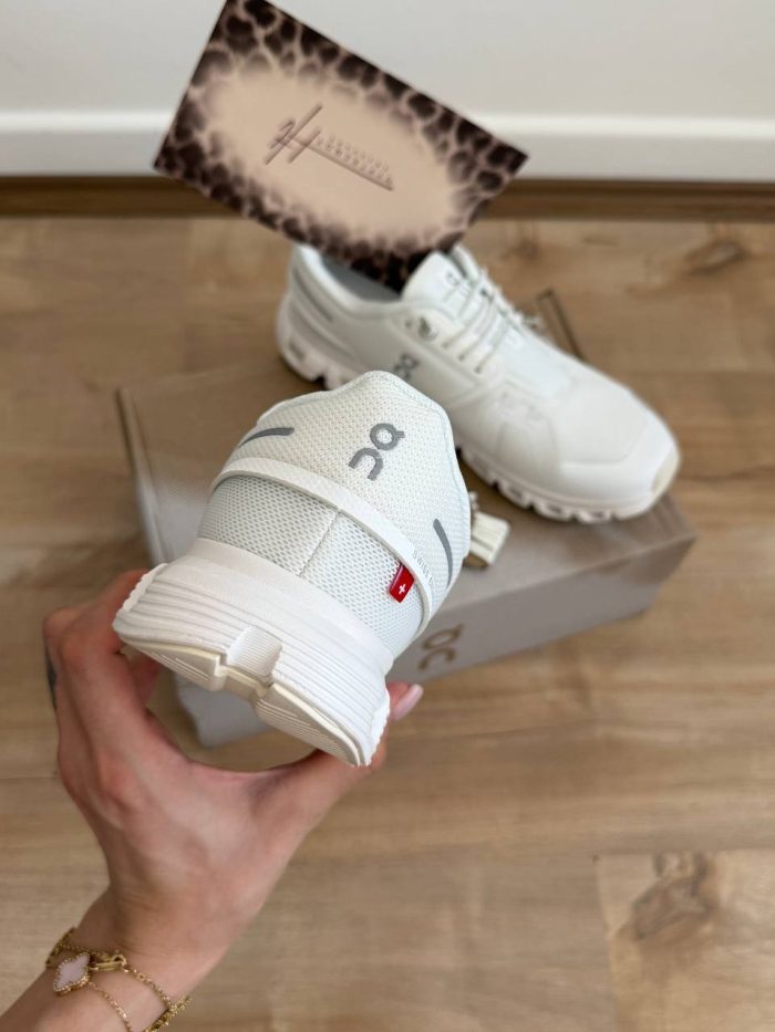 On cloud 5 white / آن رانینگ کلود 5 سفید - Image 2