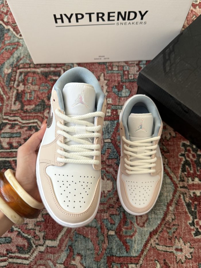 Jordan 1 low coral pink / جردن وان لو دخترانه گلبهی سفید - تصویر 3