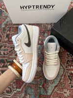 Jordan 1 low coral pink / جردن وان لو دخترانه گلبهی سفید - تصویر 4