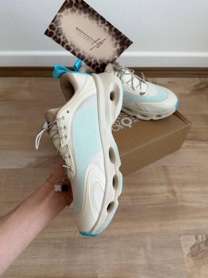 On cloudsolo cream blue / آن رانینگ کلود سولو کرم آبی - Image 5