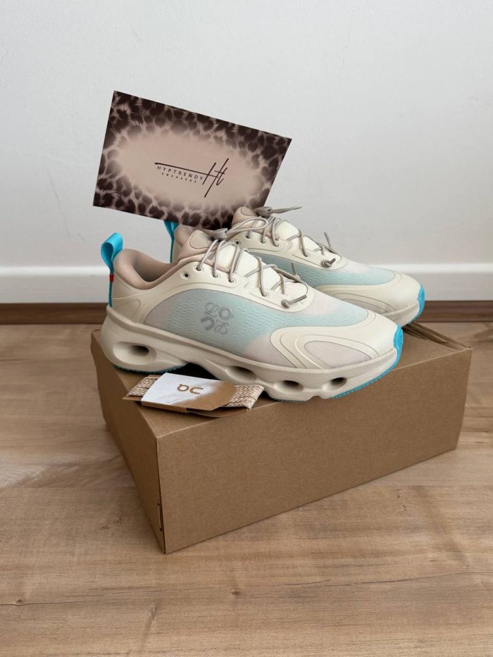 On cloudsolo cream blue / آن رانینگ کلود سولو کرم آبی - Image 3