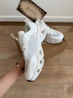 On cloudsolo white / آن رانینگ کلود سولو - Image 5