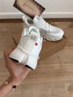 On cloudsolo white / آن رانینگ کلود سولو - Image 7