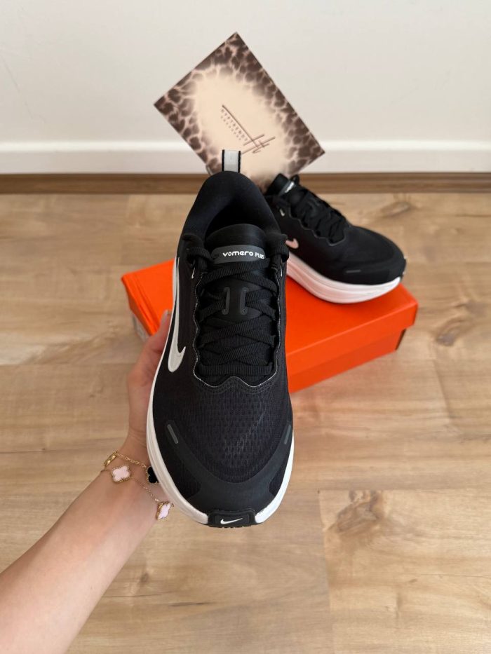 Nike vomero plus  نایکی ومرو پلاس  2 - Image 3