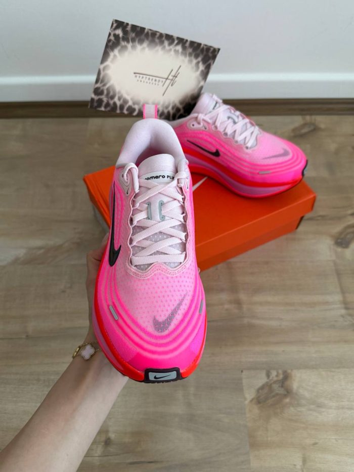 Nike vomero plus  نایکی ومرو پلاس  3 - Image 5