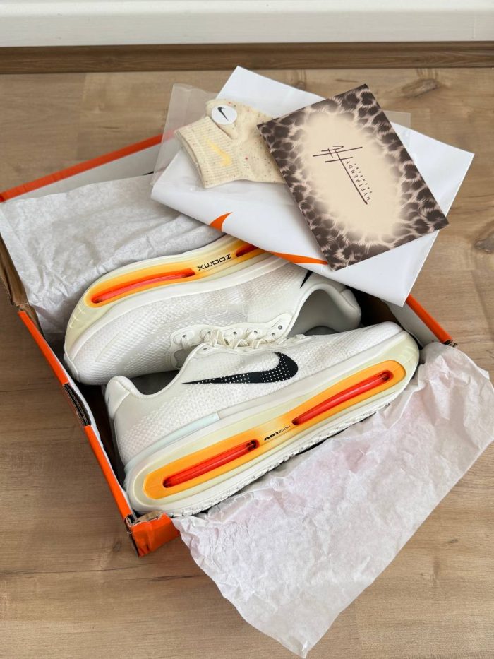 Nike vomero plus  نایکی ومرو پلاس  4 - Image 4