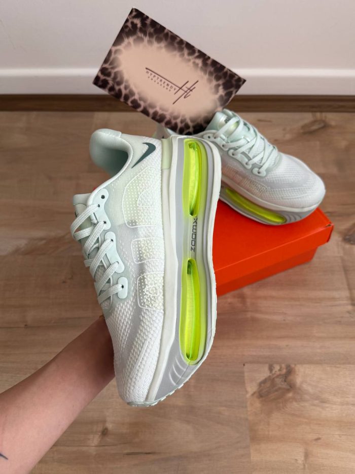 Nike vomero plus  نایکی ومرو پلاس  5 - Image 6