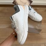 On The Roger Advantage   آن راجر ادونتیج 2