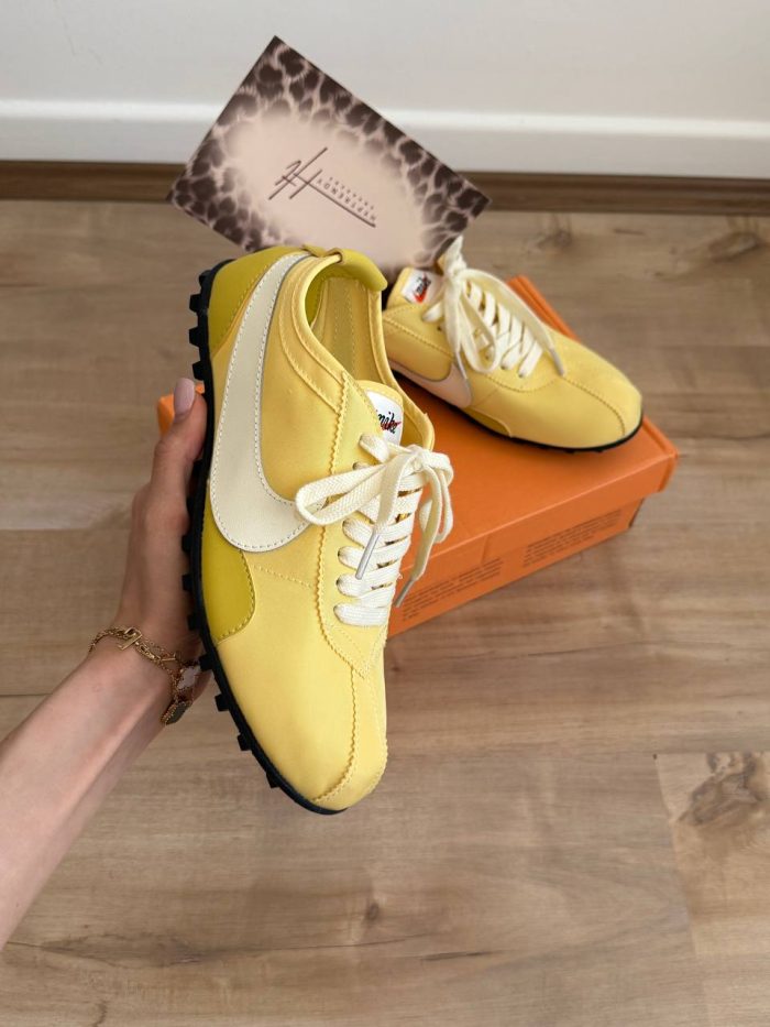 Nike moon shoe  نایکی مون شو 2 - Image 4
