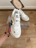 On THE ROGER Pro 2 | آن راجر پرو 2 - Image 2